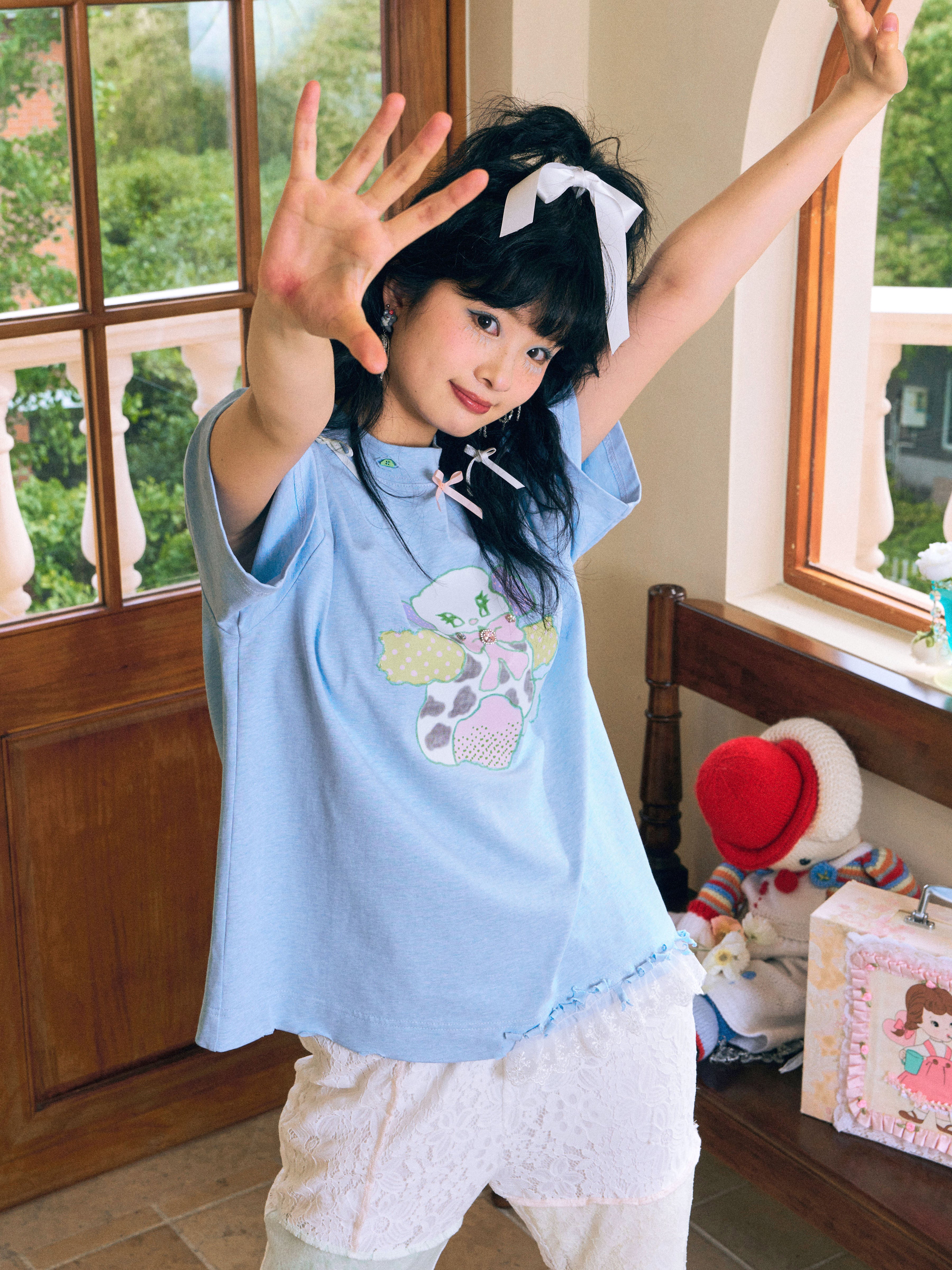 캐릭터 리본 오버 사이즈 티셔츠