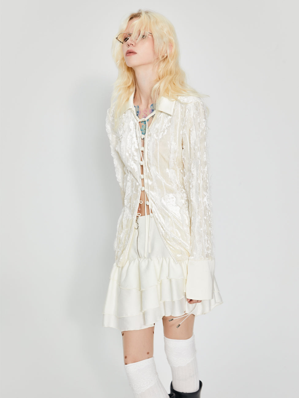 자수 레이스 우아한 긴 말반 블라우스