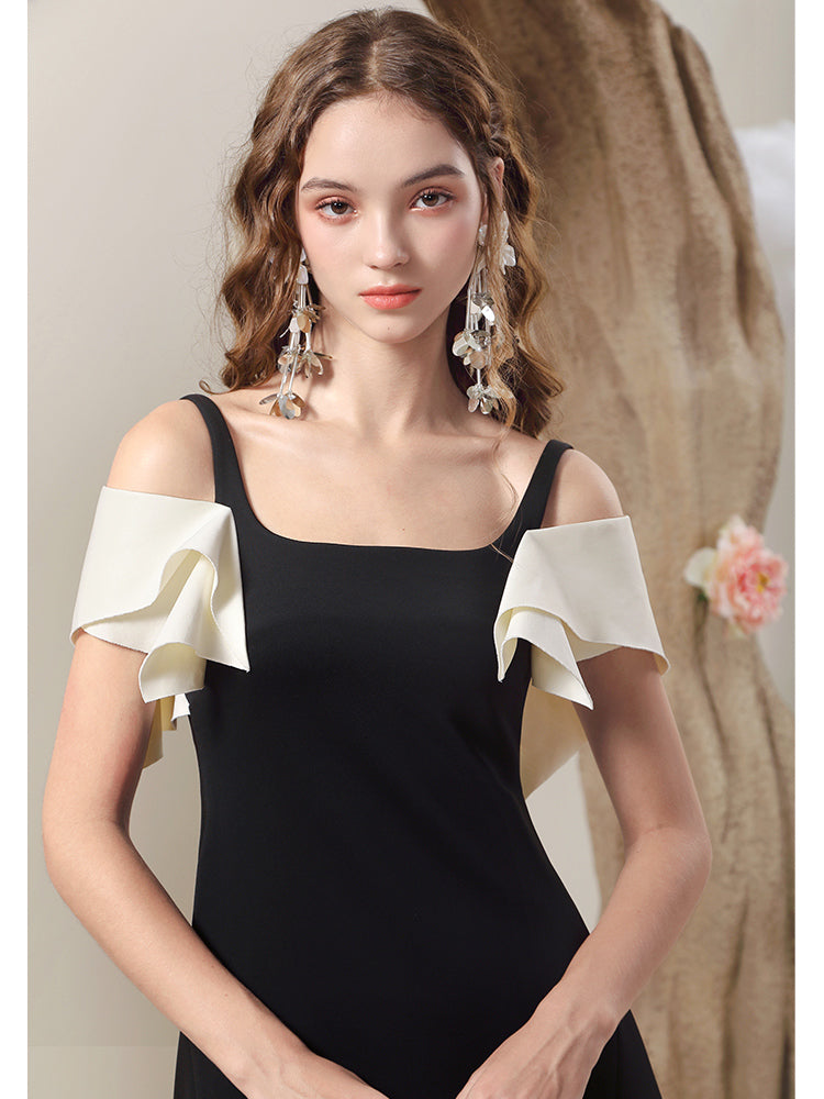 Monotone Open-Shouder Classty Flare Mini-one-once