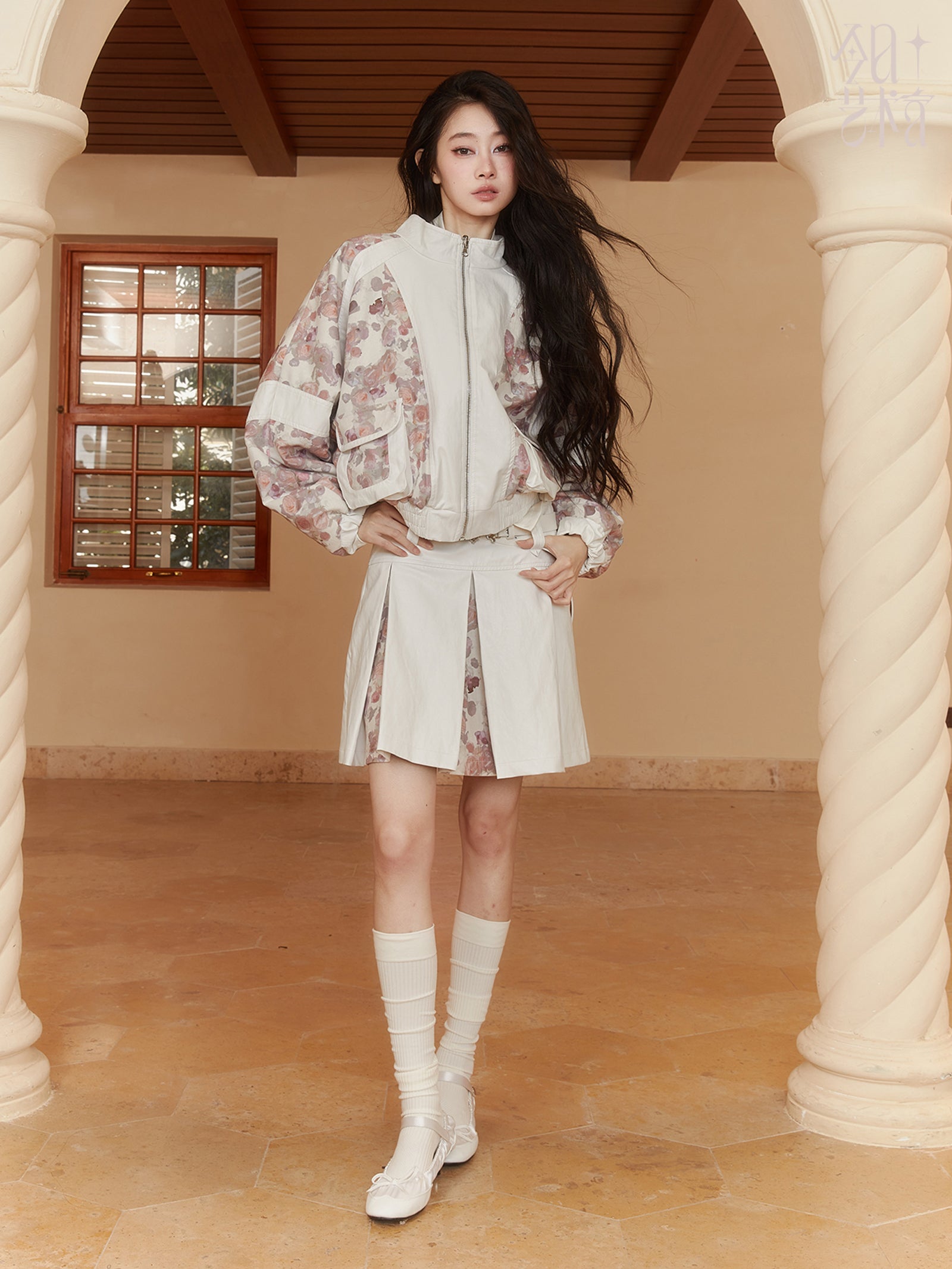 Reversible Flower Ribbon Leather Retro Feminine Jacket&Mini-Skirt