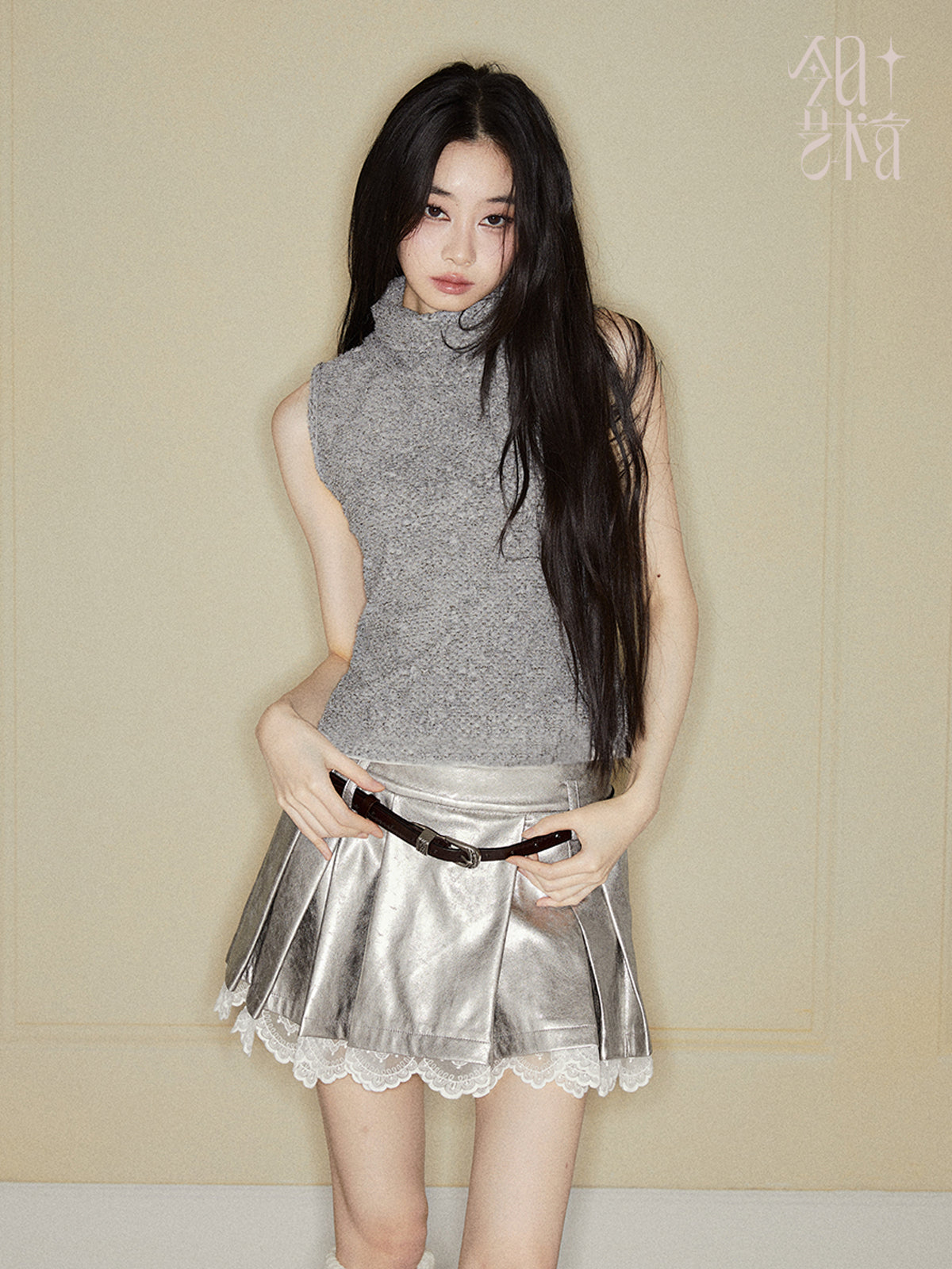 En dentelle à sweat à capuche en dentelle en dentelle Fémineine Double-zip Tricot et parka