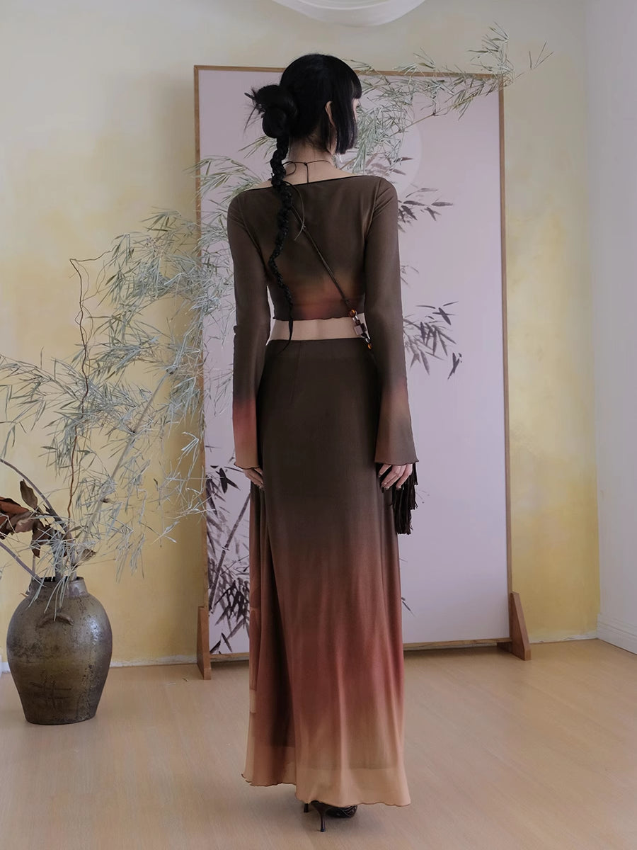 Mellow Gradation Short Nichi Flare-Sleeve Flower Cutsew&Long-Skirt