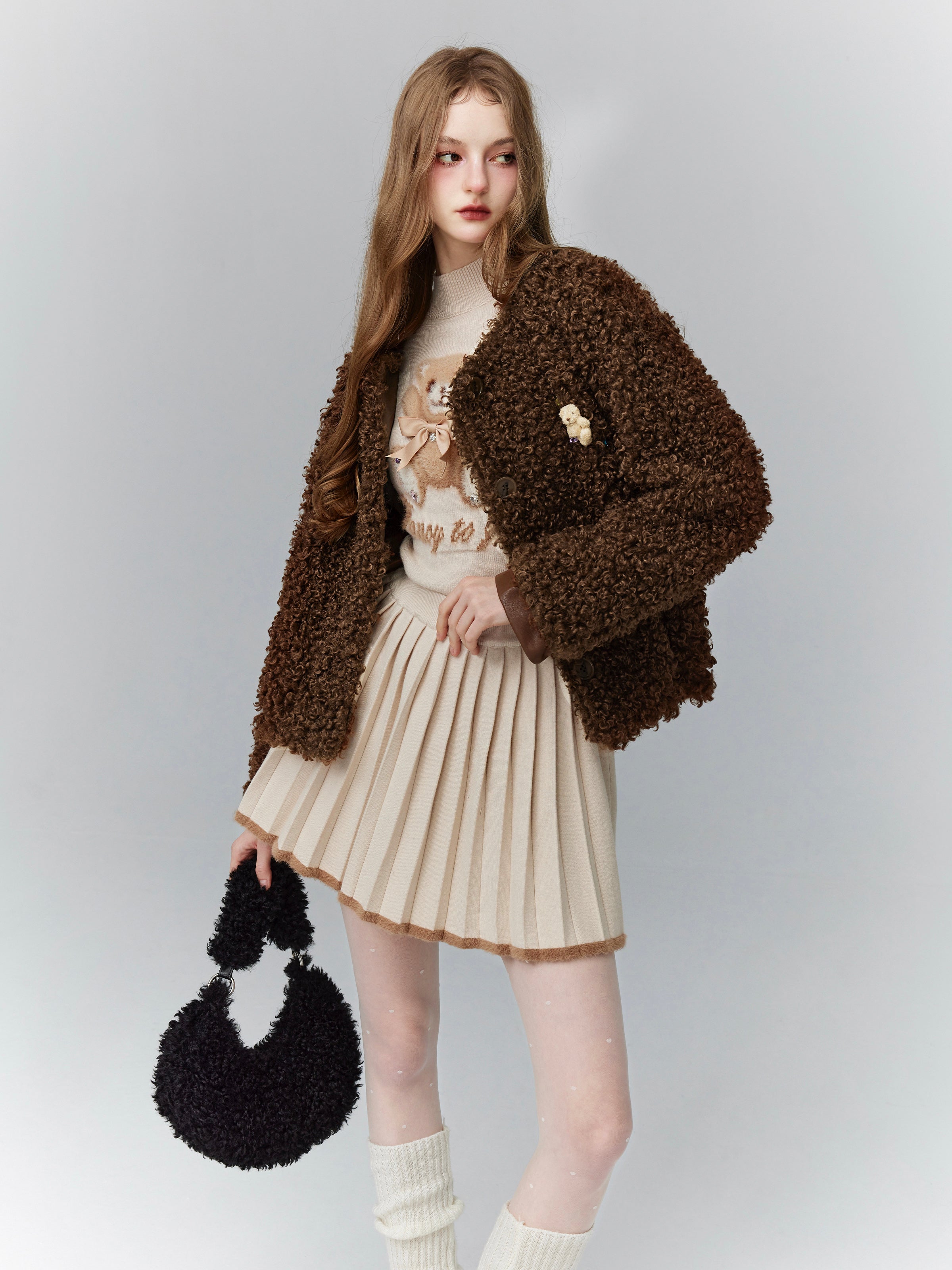 Short Fluffily Retro Cute Bijou Rhinestone Bear Mascot Boa-Jacket
