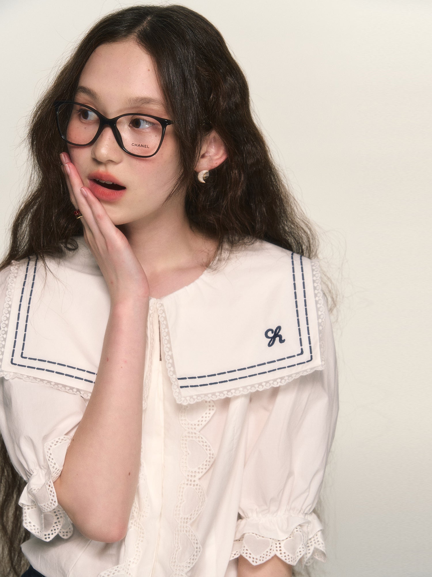 Marine Sailor-Collar Lace Candy-Sleeve Blouse