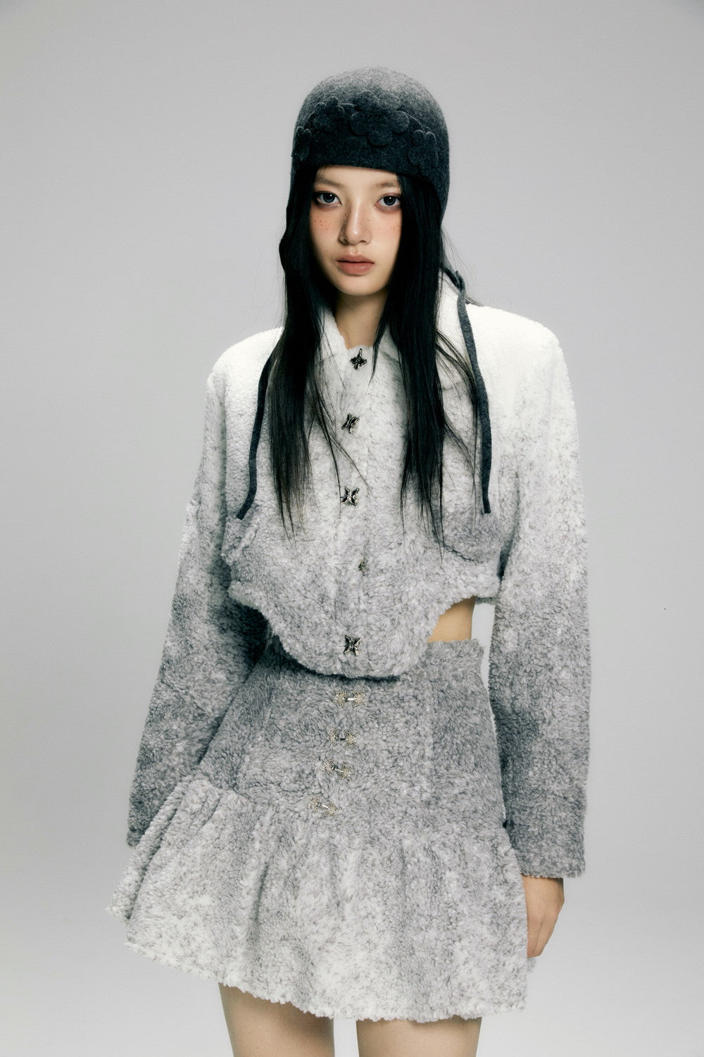 Boa Gradation Chic Unique Set-Up Winter Nichi-Tops&Mini-Skirt