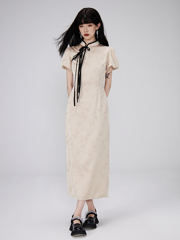 Stickerei Long Retro Puff-Sleeve China Ein-Stück