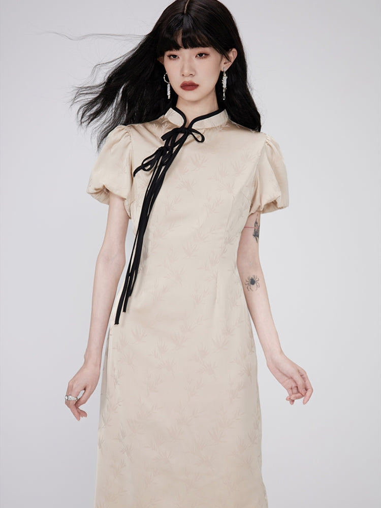 Stickerei Long Retro Puff-Sleeve China Ein-Stück