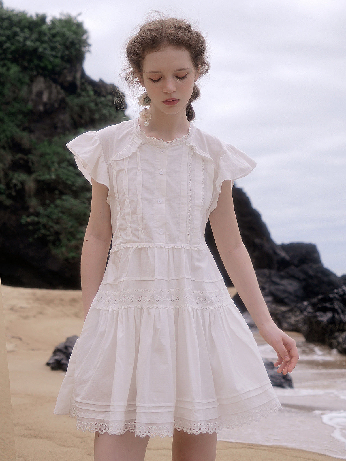 플레어 슬리브 레이스 고급 미니 원피스