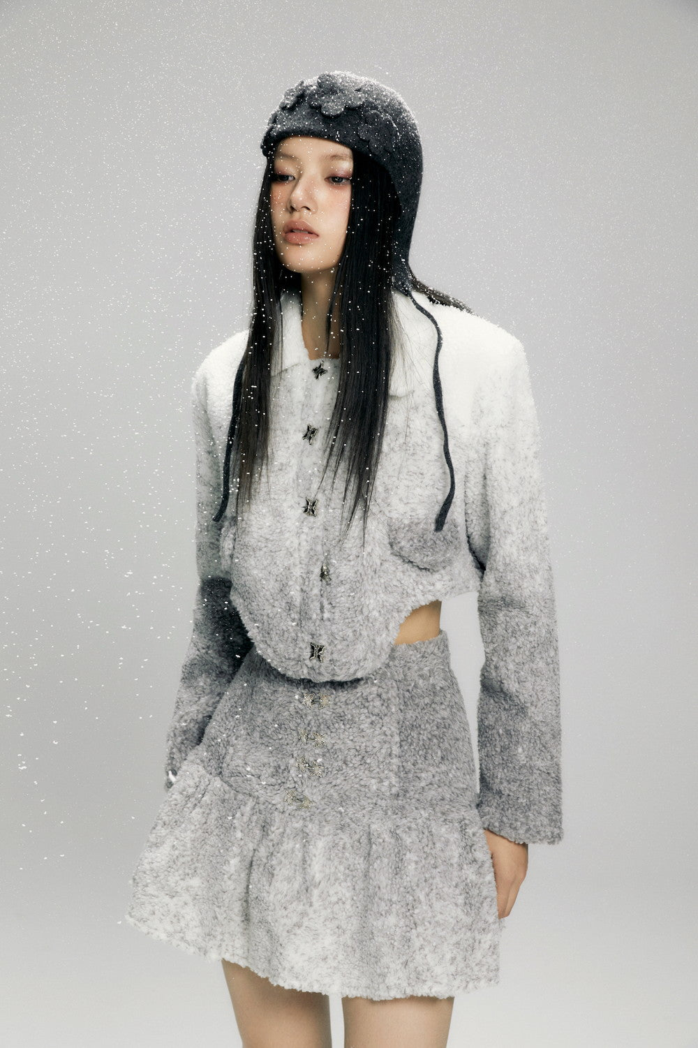 Boa Gradation Chic Unique Set-Up Winter Nichi-Tops&Mini-Skirt