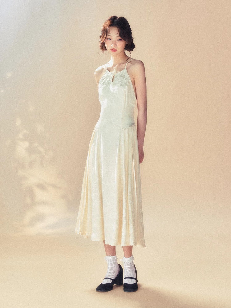2Type Elegant Embroidery Long Bacl-Open Dress