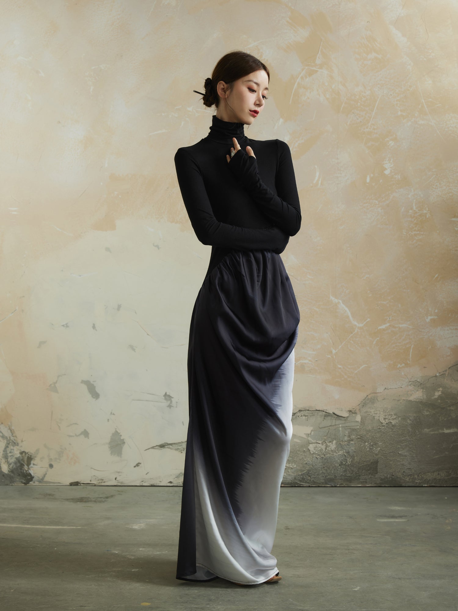 Knit Gradation Drape High-Neck Mix Elegant One-Piece