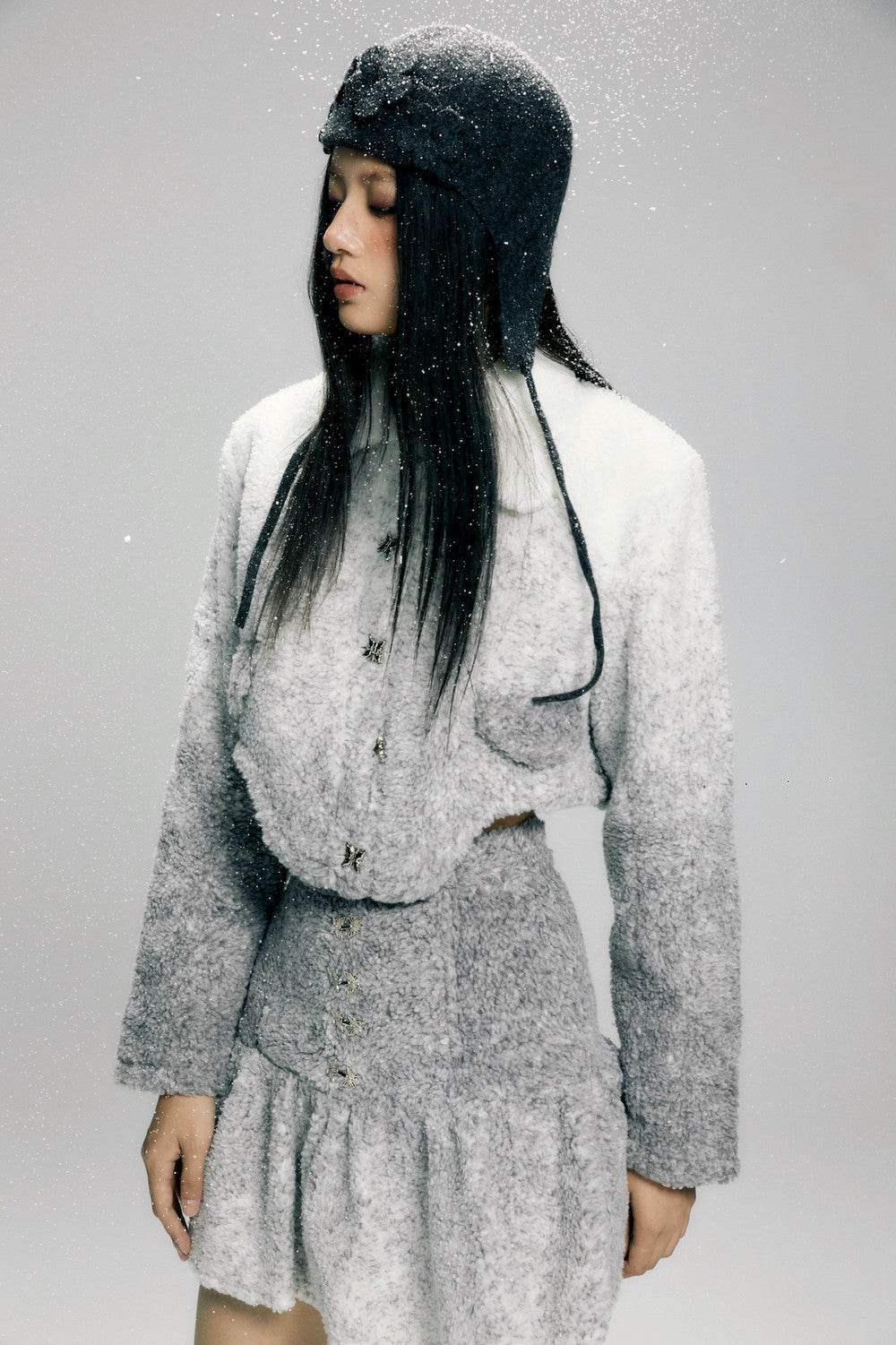 Boa Gradation Chic Unique Set-Up Winter Nichi-Tops&Mini-Skirt