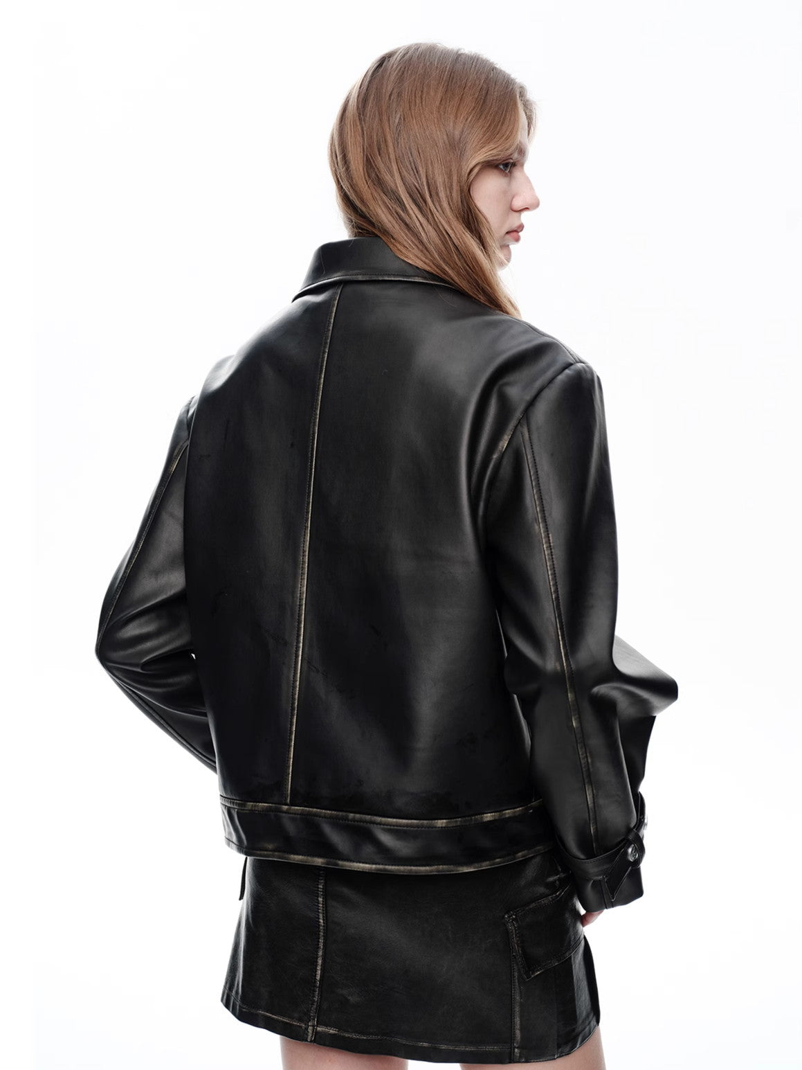 Einfache kompakt glatte einfache kühle Lederjacke