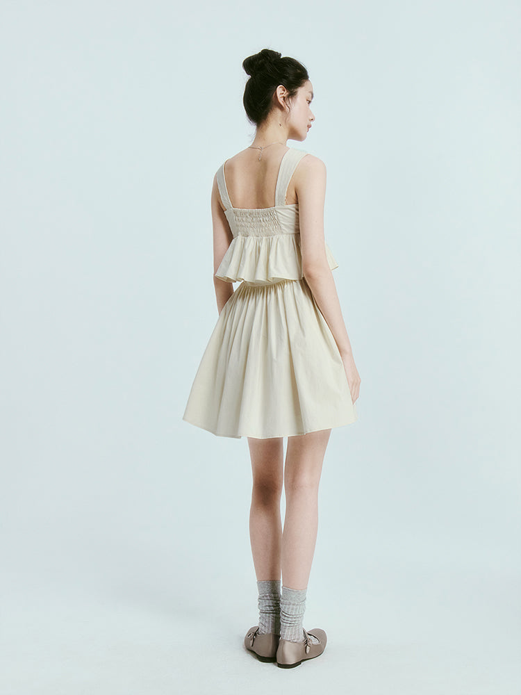 프릴 수집 Peplum 단단한 일체형