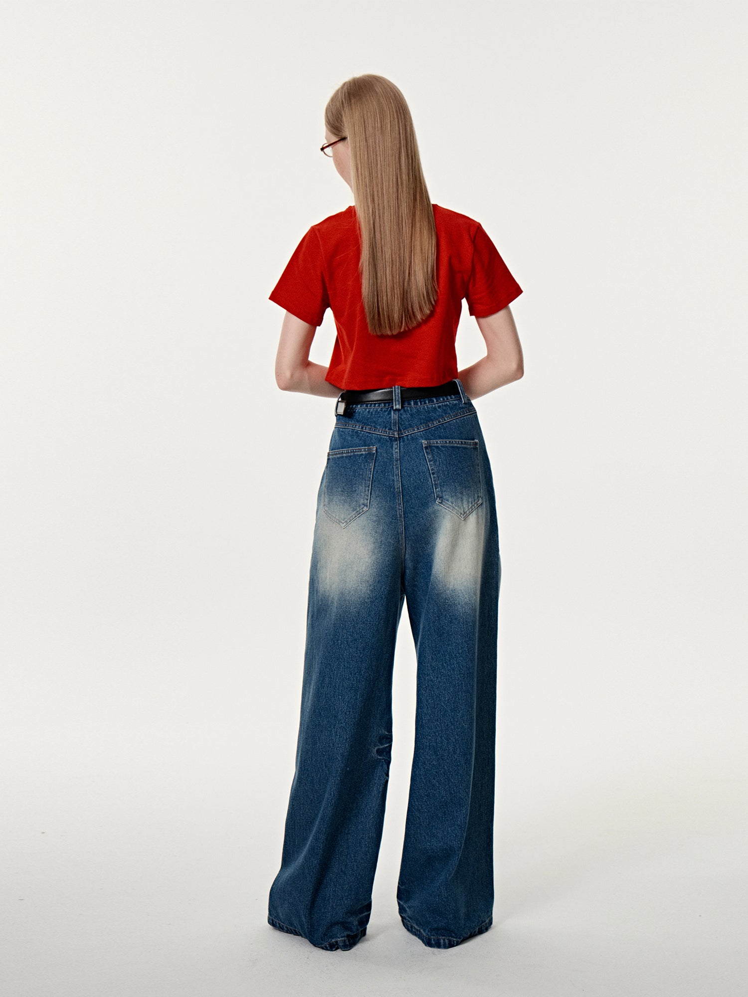 잘린 캐주얼 여름 티셔츠