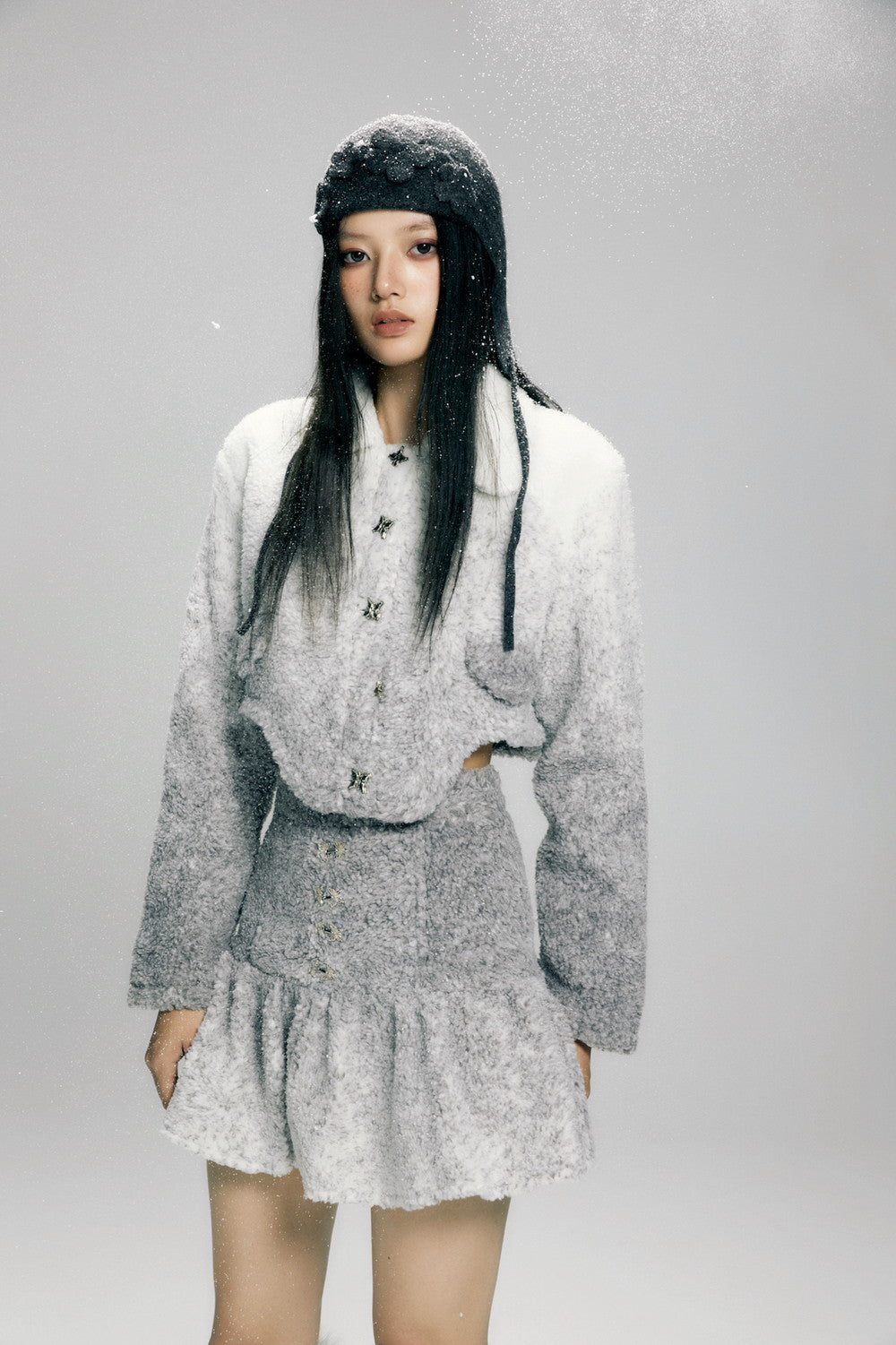 Boa Gradation Chic Unique Set-Up Winter Nichi-Tops&Mini-Skirt
