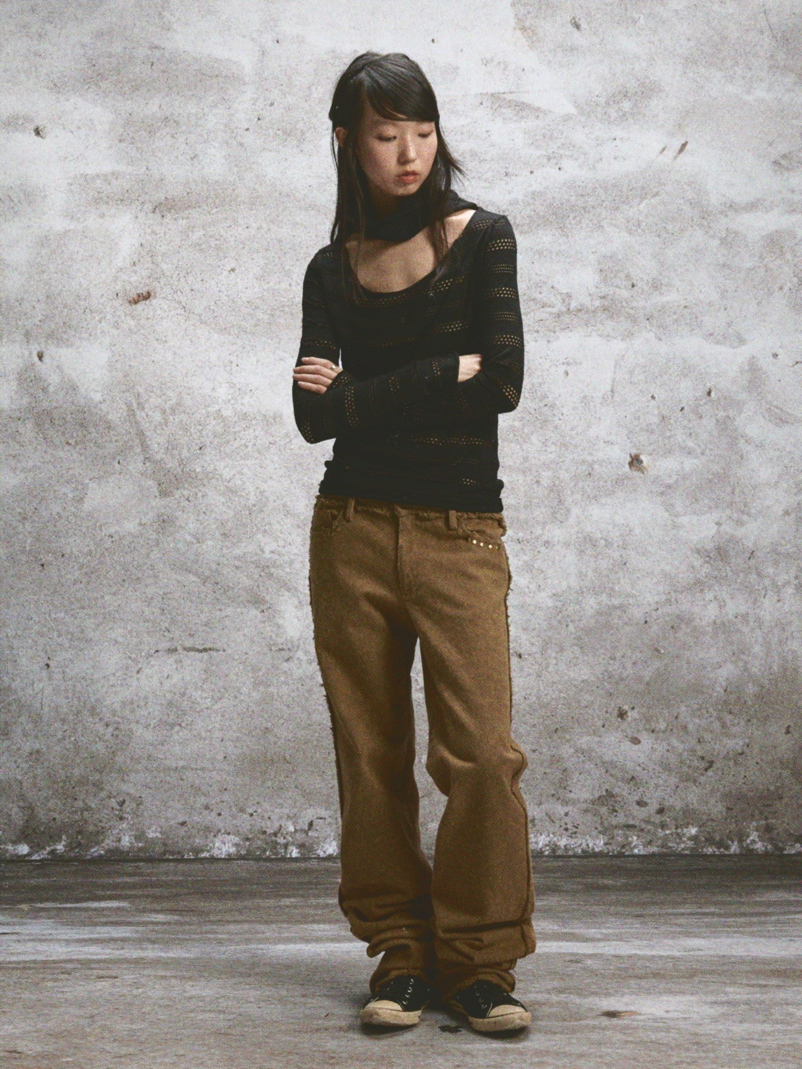 Punching Thin Mesh Casual Back-Open Cutsew