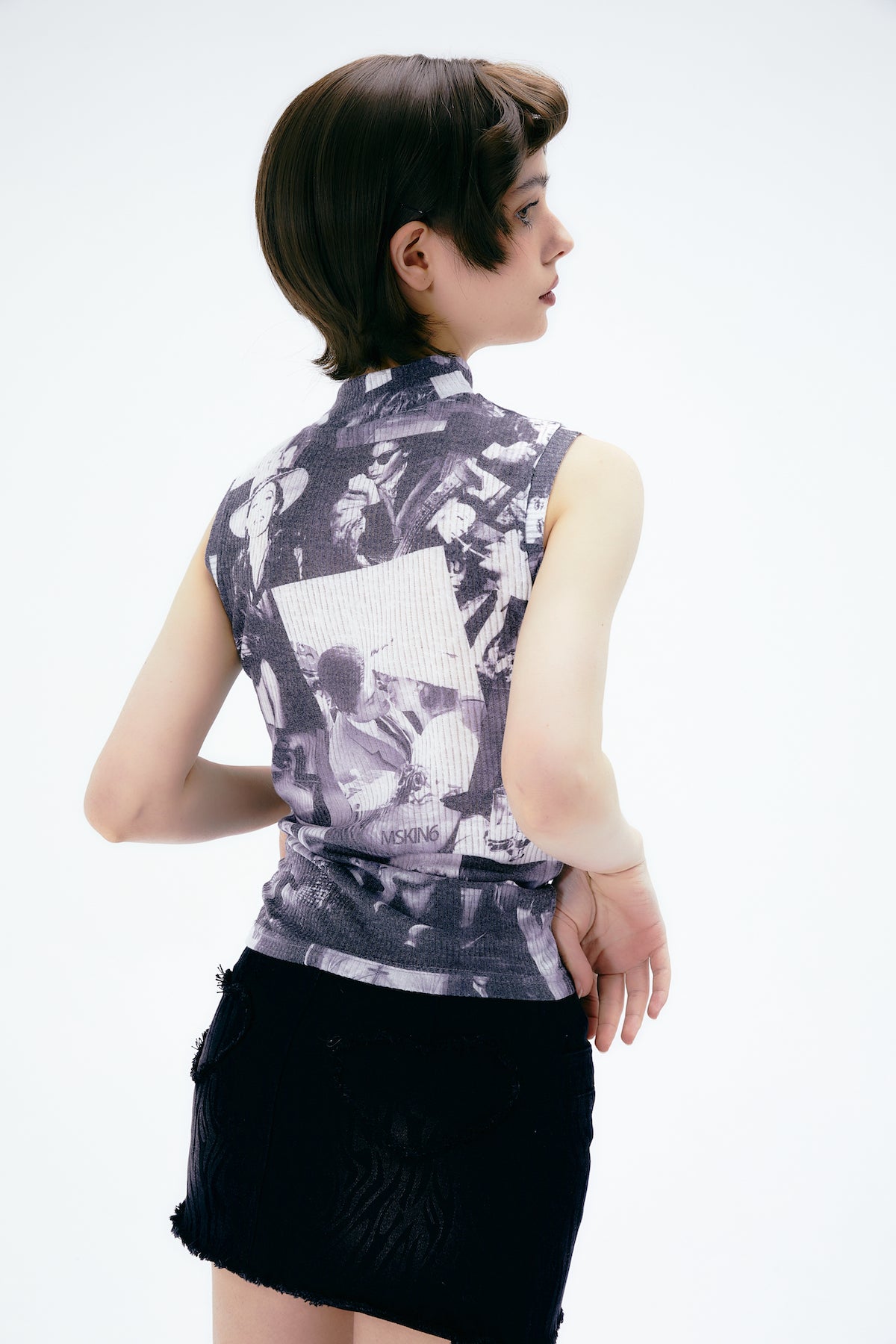 사진 현대 소매 소매 병 넥 탑