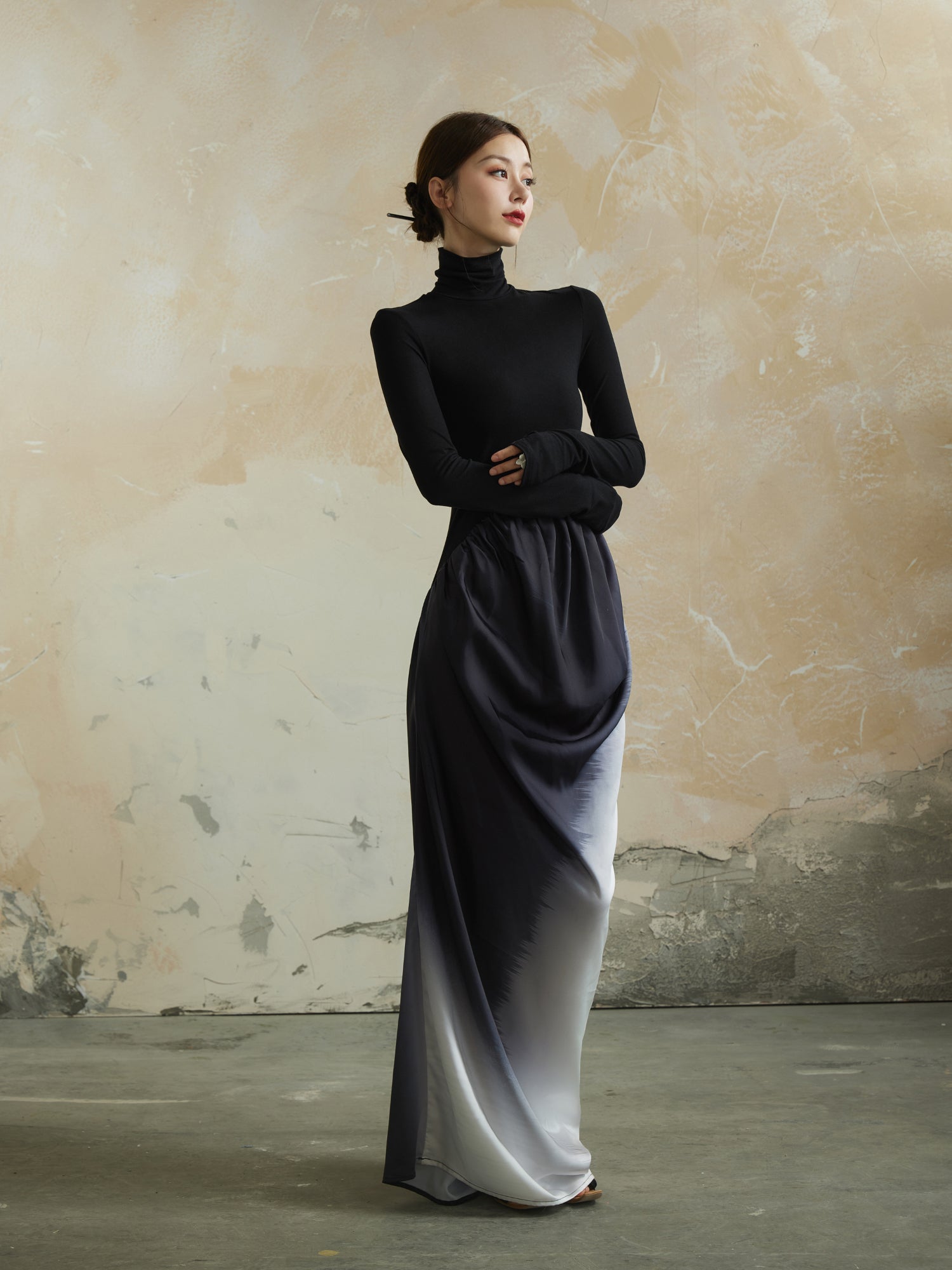 Knit Gradation Drape High-Neck Mix Elegant One-Piece