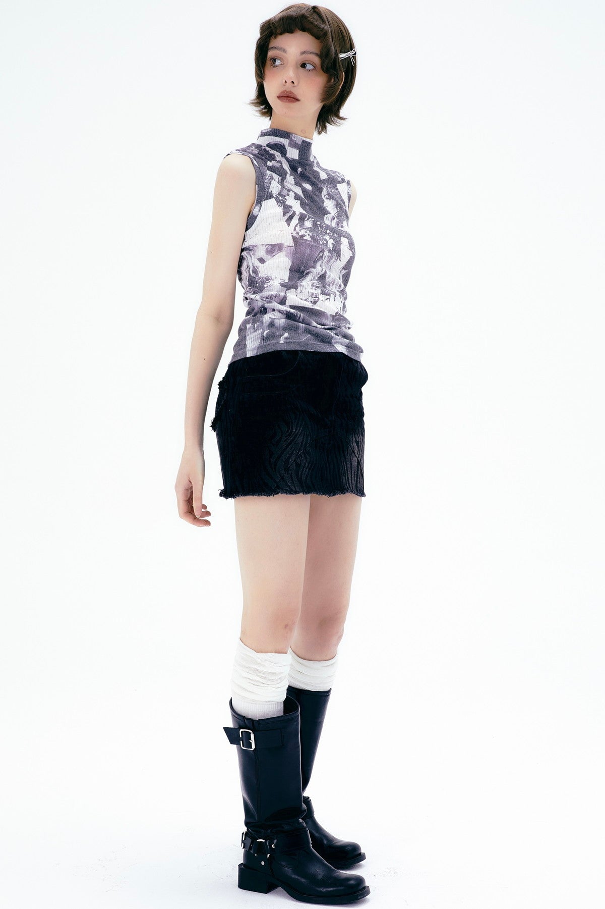 사진 현대 소매 소매 병 넥 탑