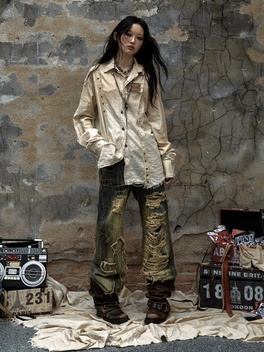 Ovresize Studs Vintage Watashed Shirt