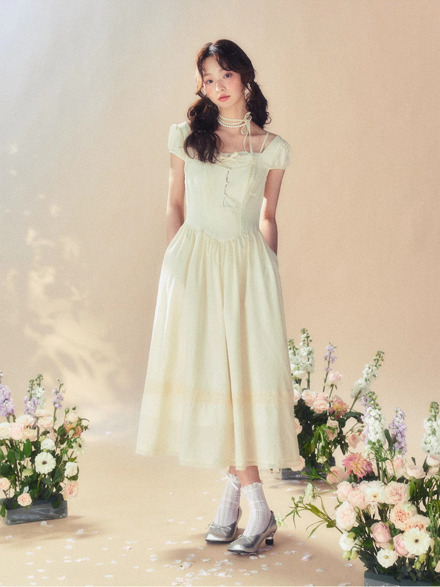 Girly à col carré bouffée à manches bouffées