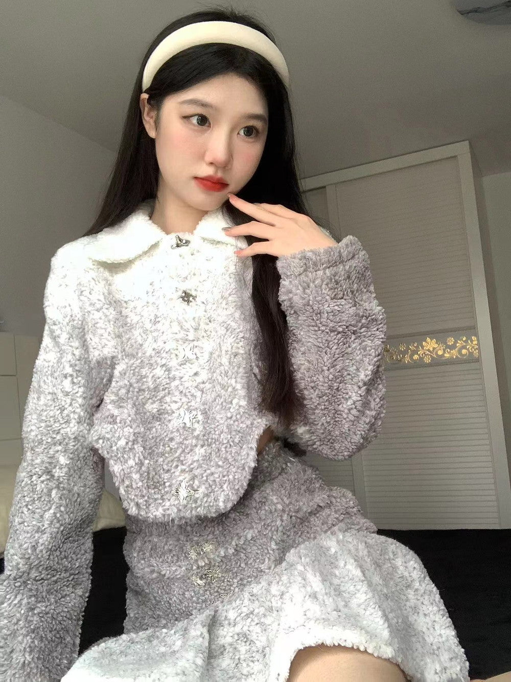 Boa Gradation Chic Unique Set-Up Winter Nichi-Tops&Mini-Skirt