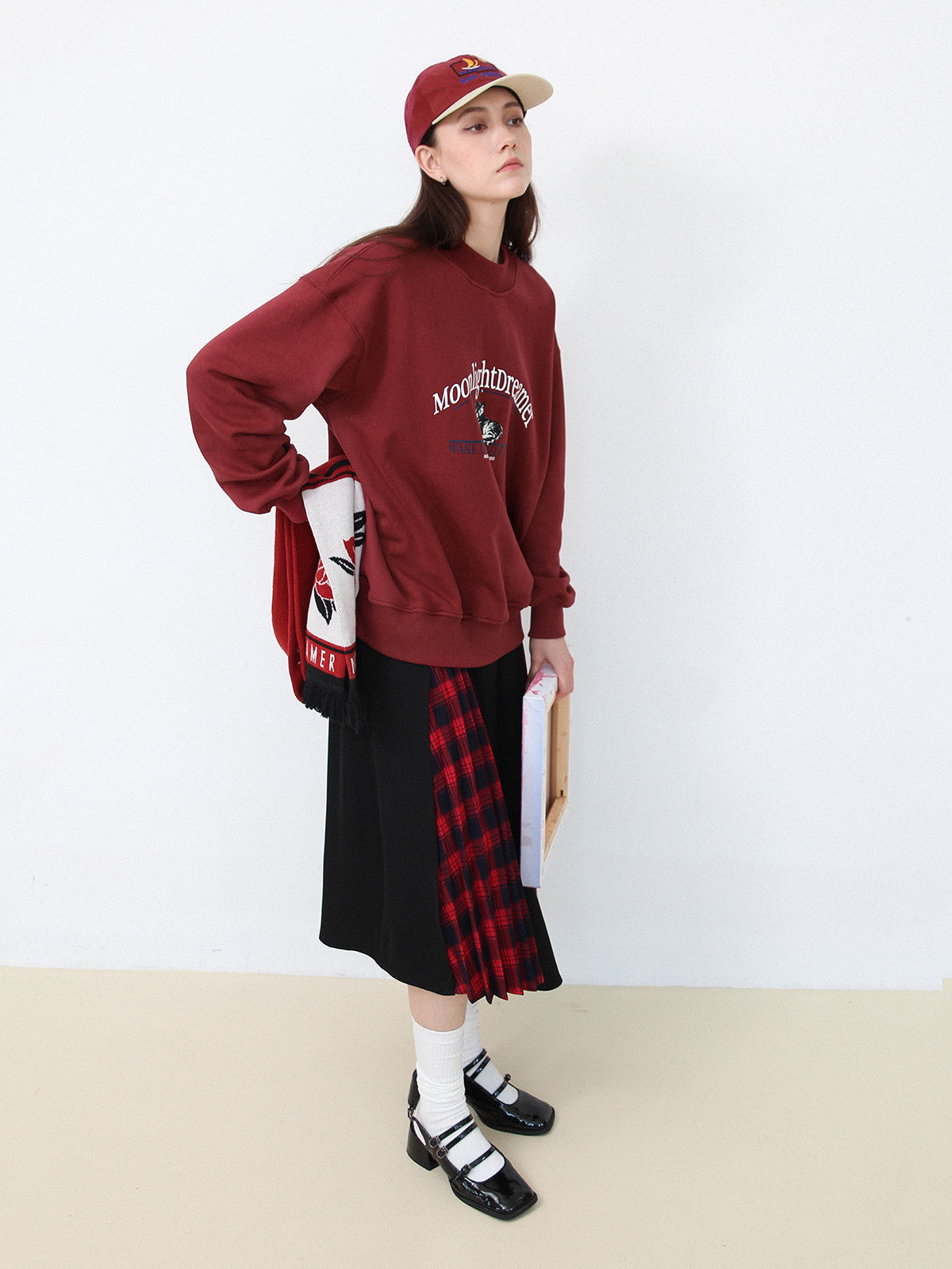 고양이 땀 로고 크루 넥 레드 풀버