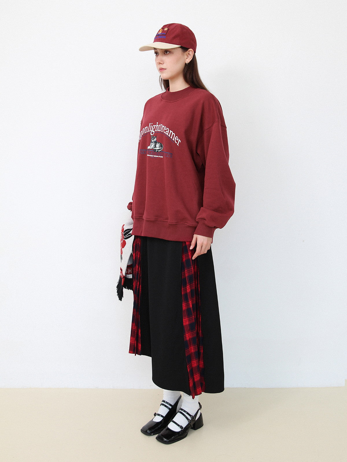 고양이 땀 로고 크루 넥 레드 풀버