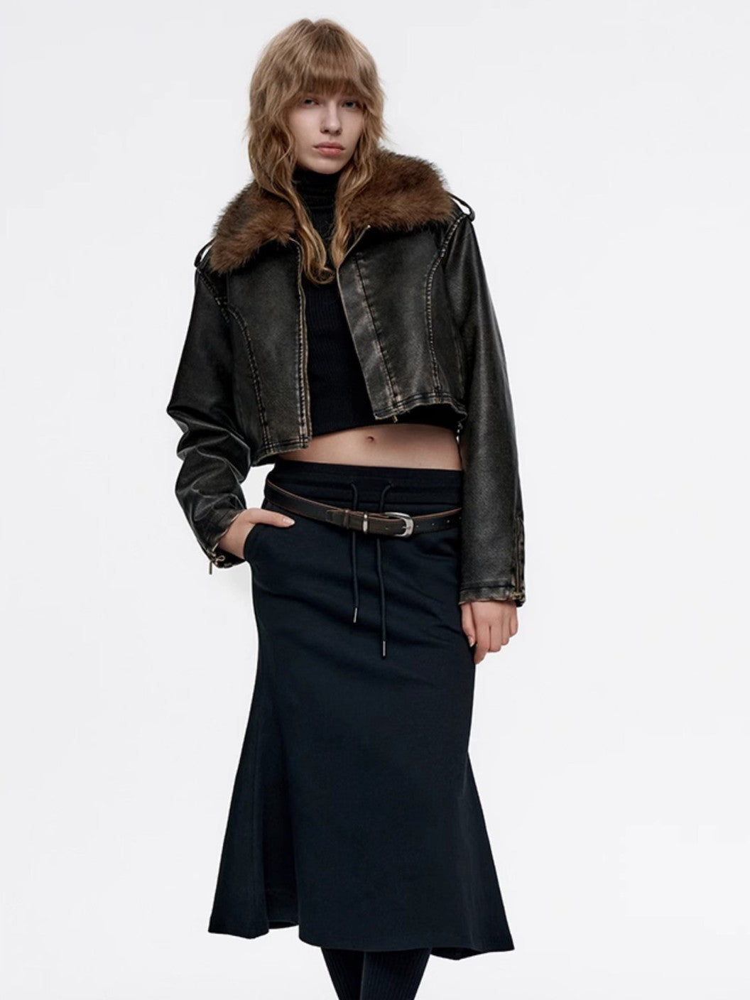 짧은 부드러운 레트로 자른 모피 콜라 가죽 재킷