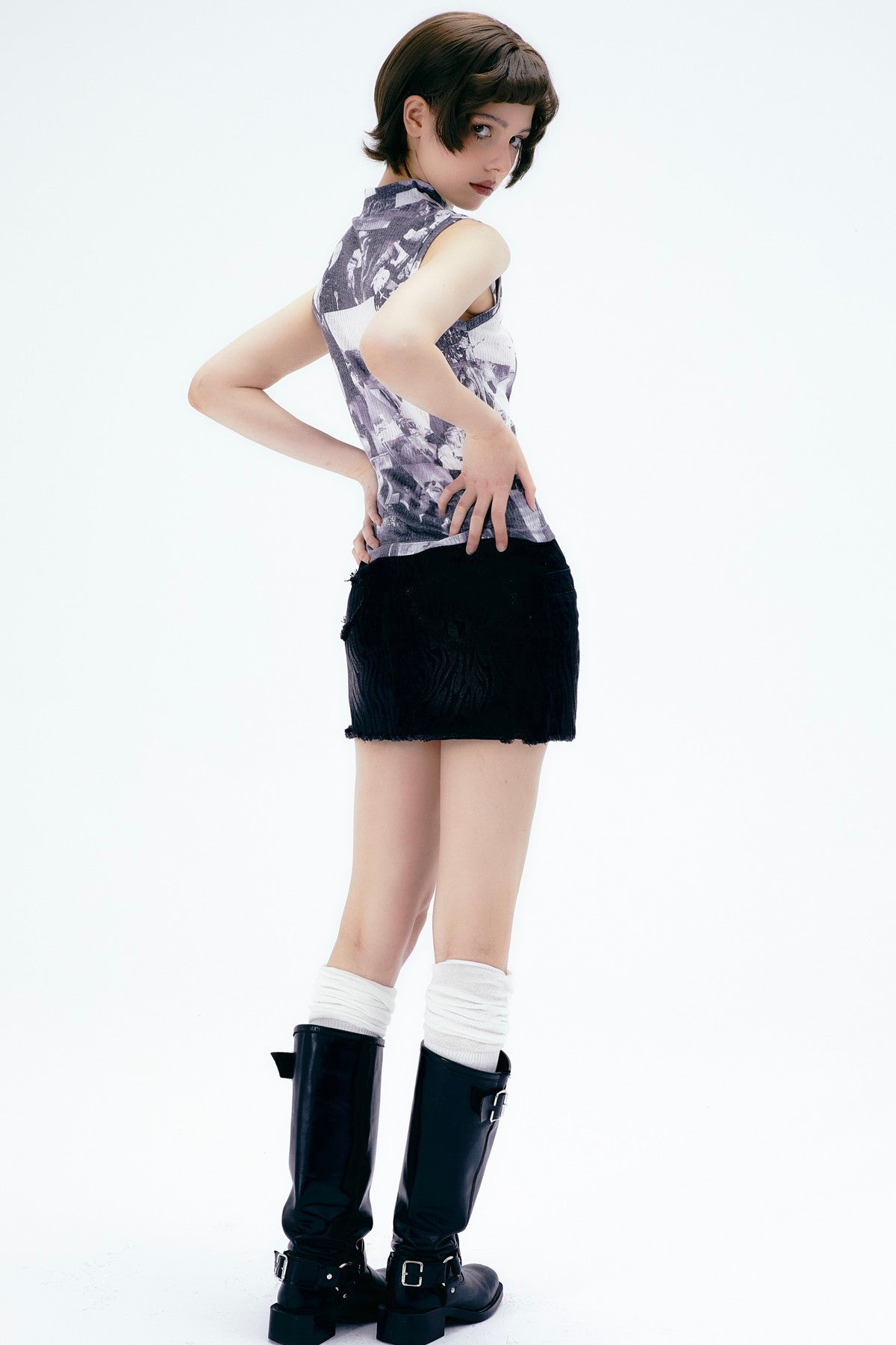 사진 현대 소매 소매 병 넥 탑