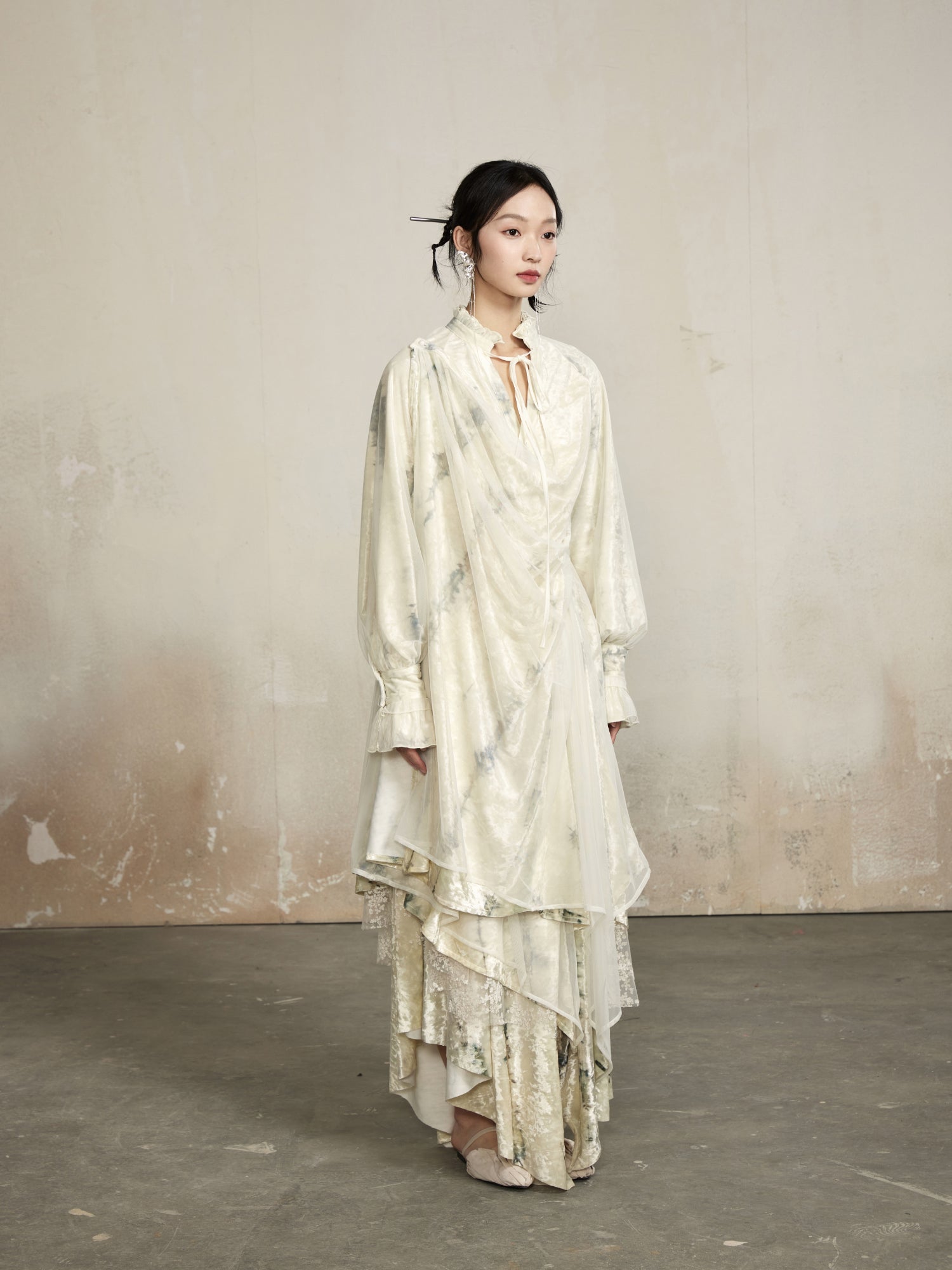 Asymmetry Classy Drape Sheer Long Gather Glossy Outer