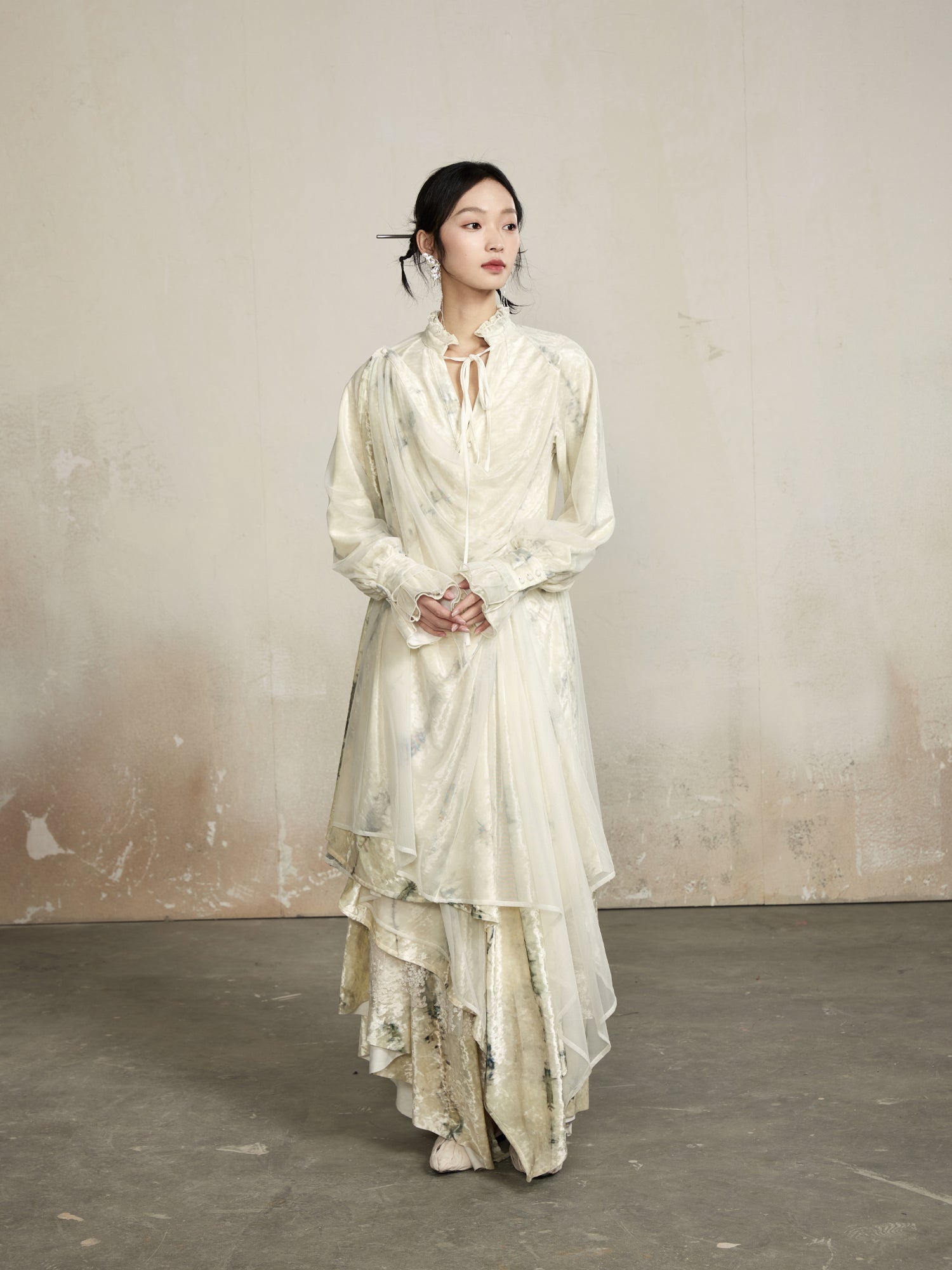 Asymmetry Classy Drape Sheer Long Gather Glossy Outer