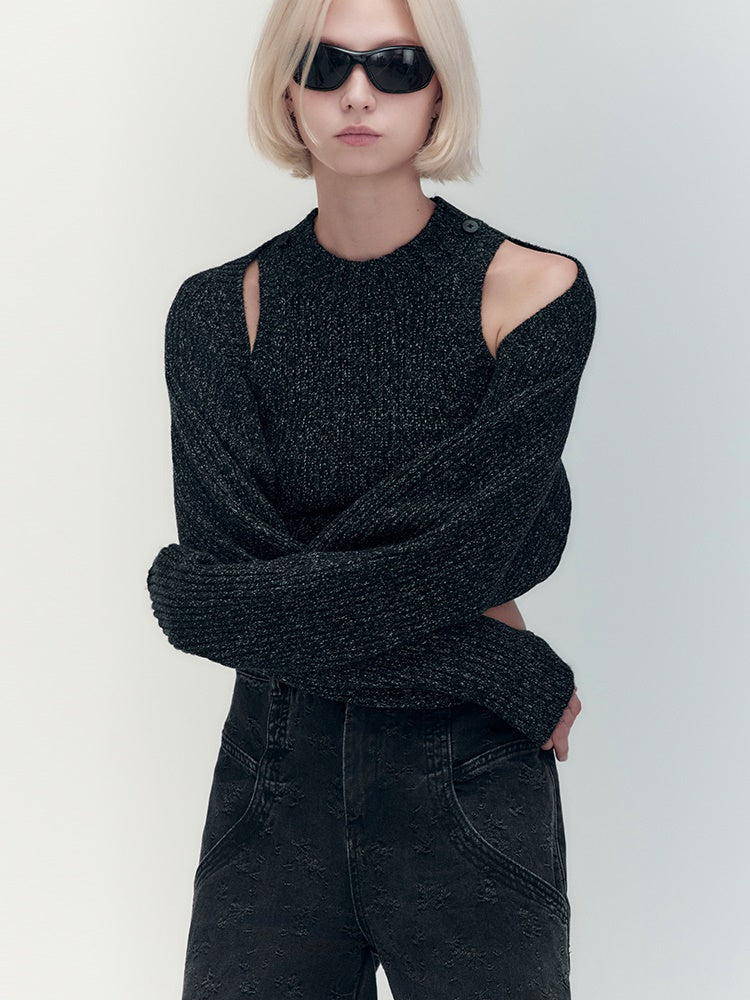 Ärmeln krümmten lässigen, engen Stricks