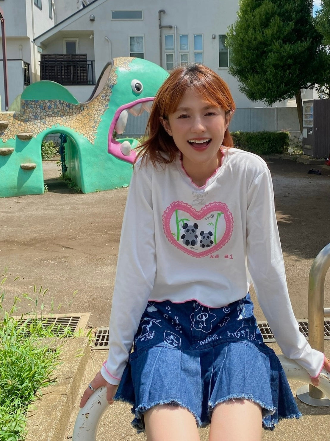 Fancy Denim Pleats Cut-Off Paint Graffiti Skirt