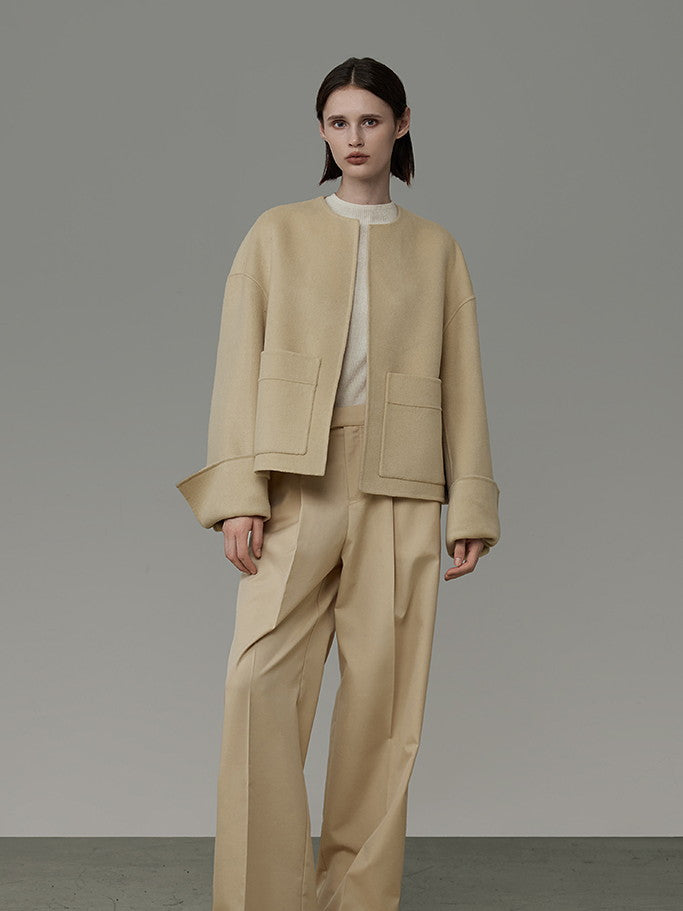 Élégant ensemble simple et élégant