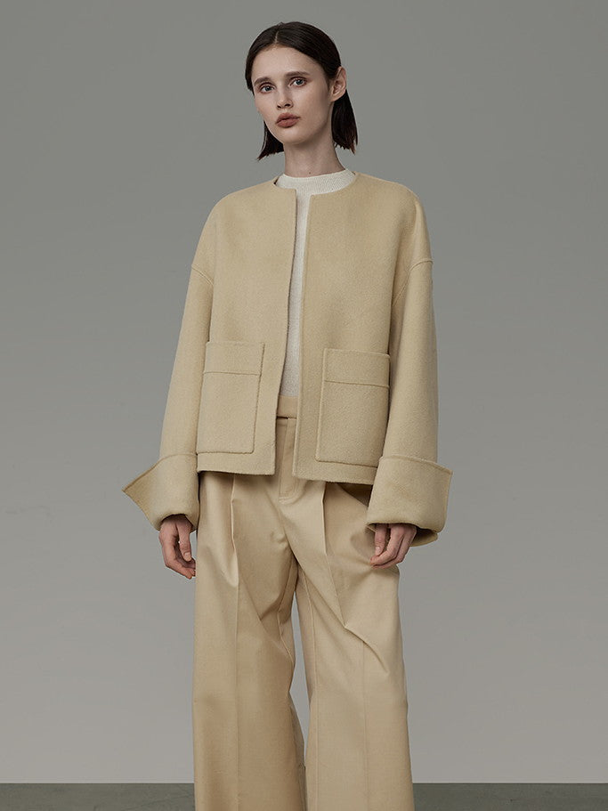 Élégant ensemble simple et élégant