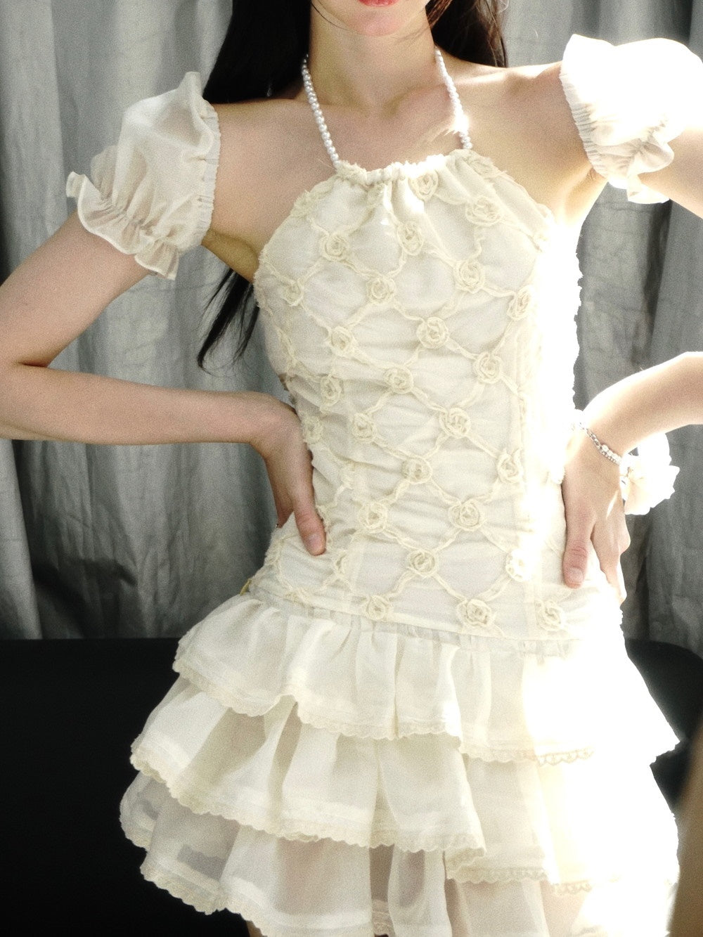 Puff-Sleeve Ciffon Tiered Halter-Neck Sweet One-Piece & Bracelet