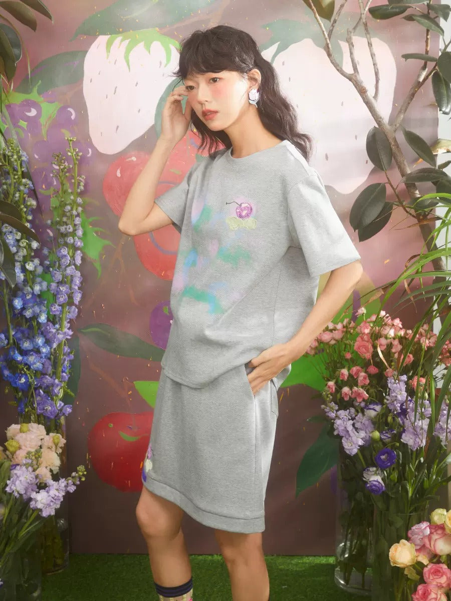 Retro Cherry Embroidery Gradient Loose T-shirt & Skirt