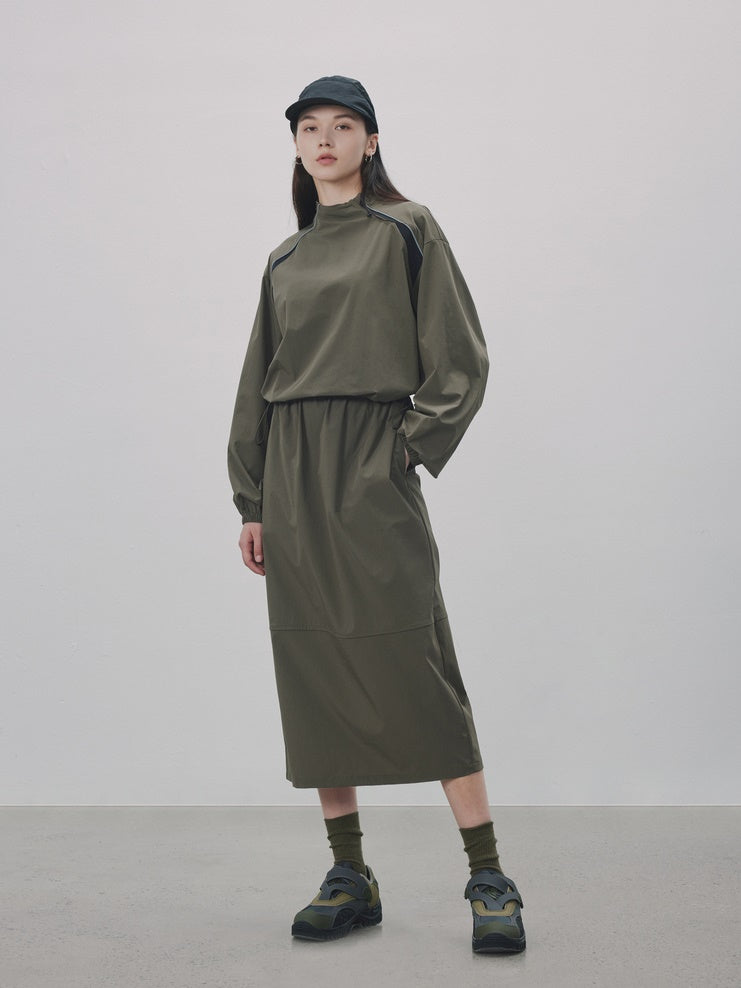 Cordon décontracté long-un-seul-pièce