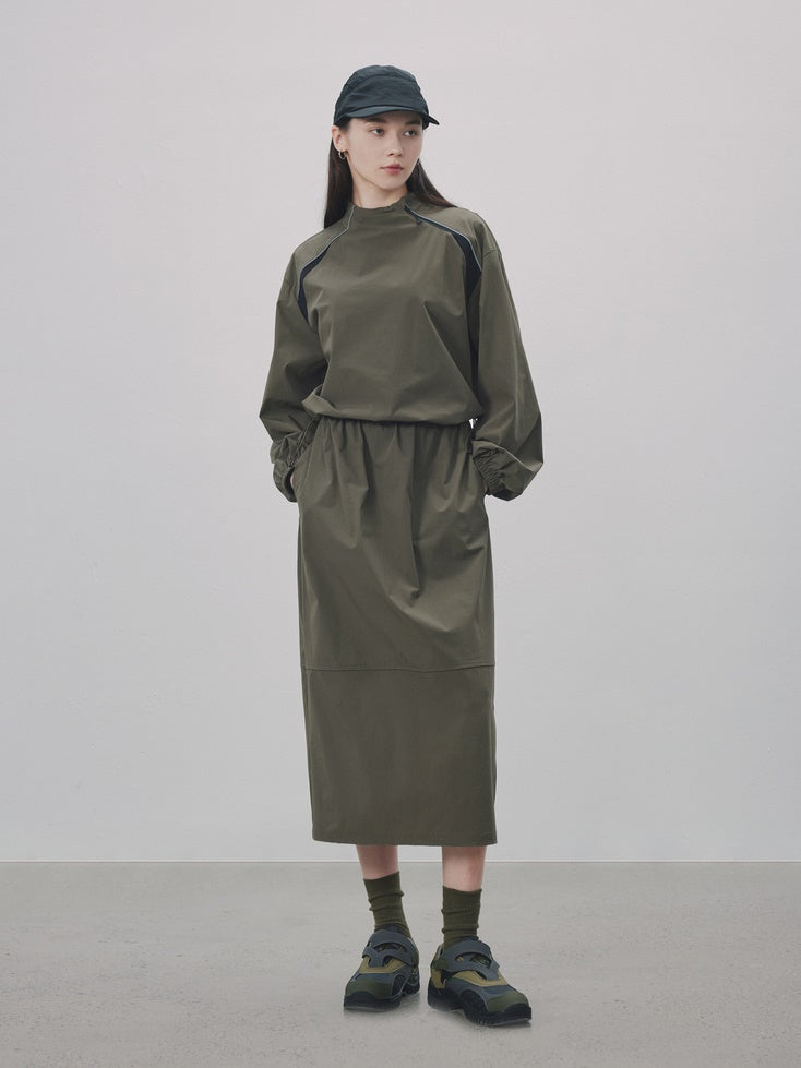 Cordon décontracté long-un-seul-pièce