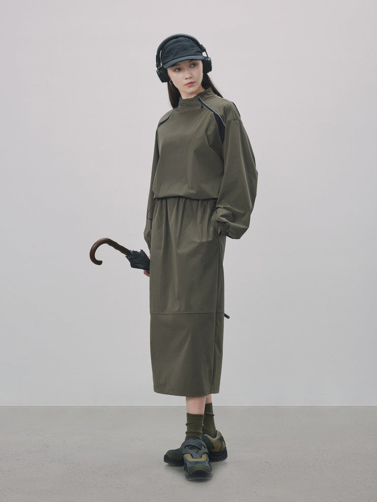 Cordon décontracté long-un-seul-pièce