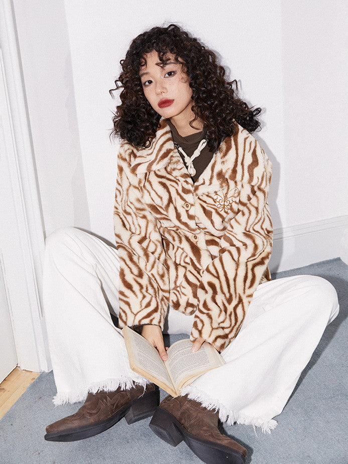 동물 호랑이 니트 자수 모피 자켓