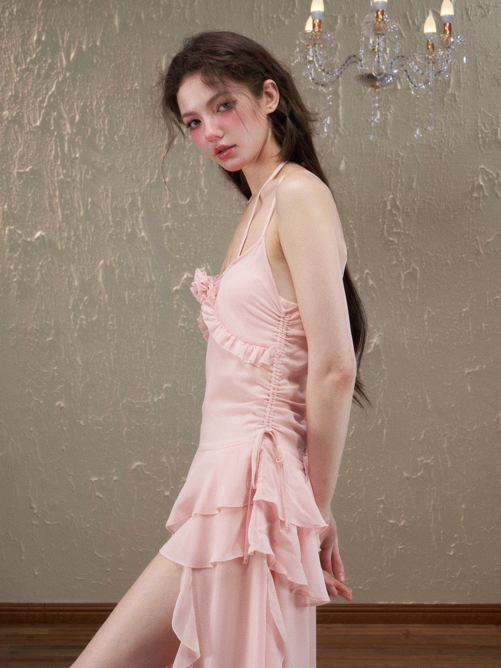 Asymmetrie Ciffon Stufeed Femineine Rose Lang-ein-Stück