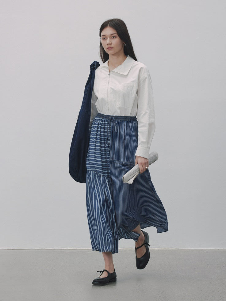 Striped skirt outlet flare