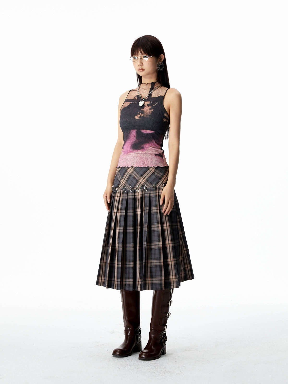 Thin Modern Mellow Sleeveless Cutsew
