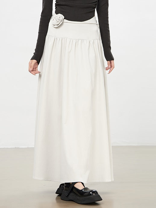 Round-Cut Slim U-Neck Plain Knit