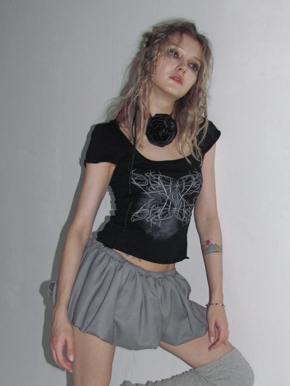 Mellow Lace U-neck Slim T-shirt
