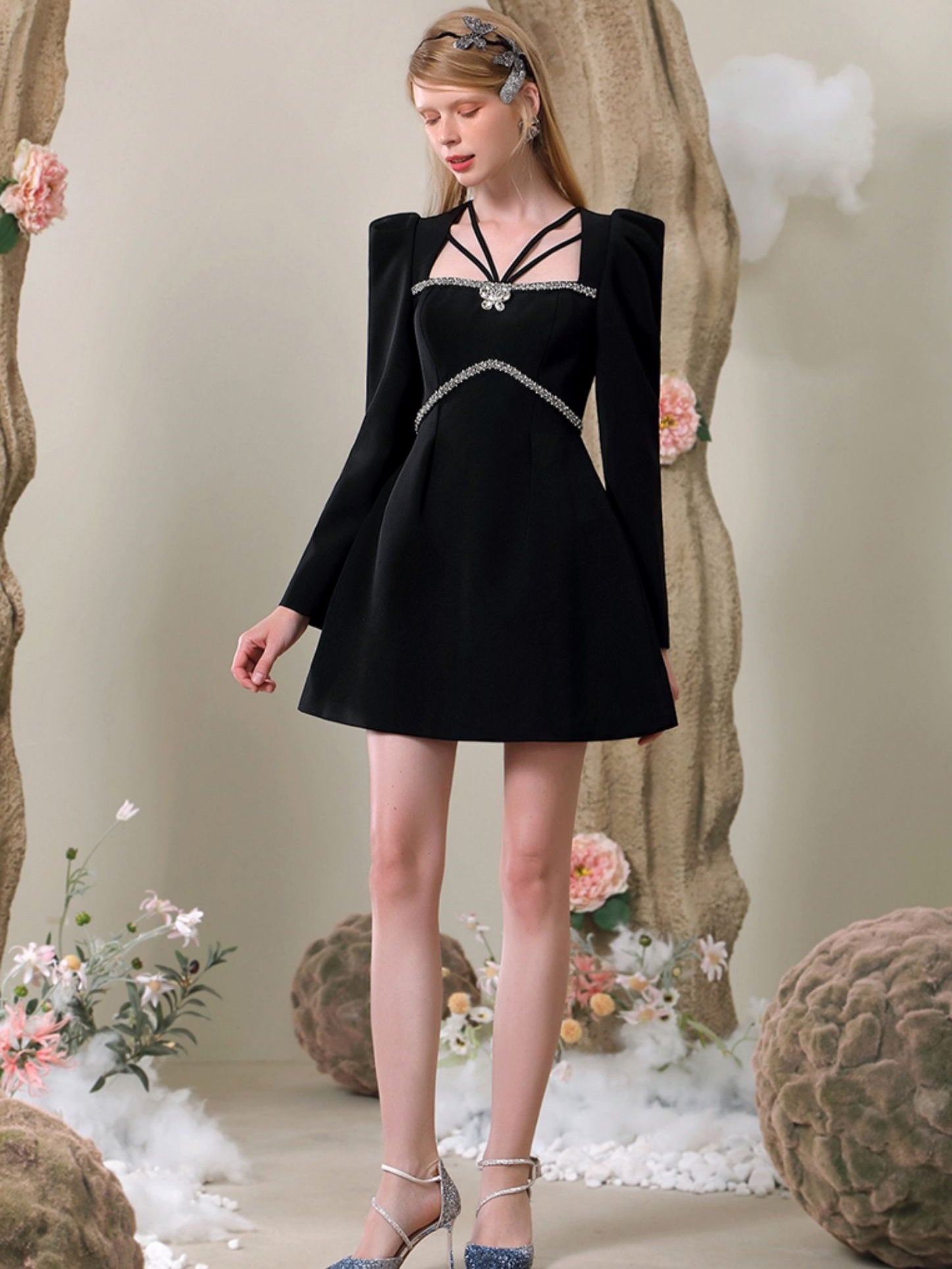 Bijou Elegant edeles kurzes Kleid einteilig