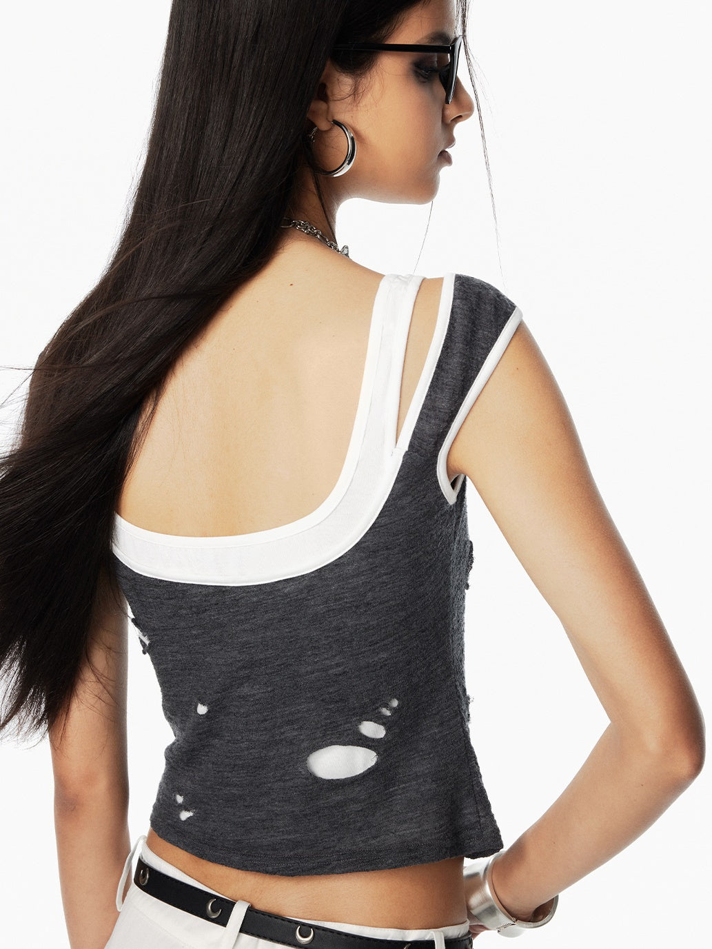 데미지 니치 레이어드 모노톤 크롭 탱크탑